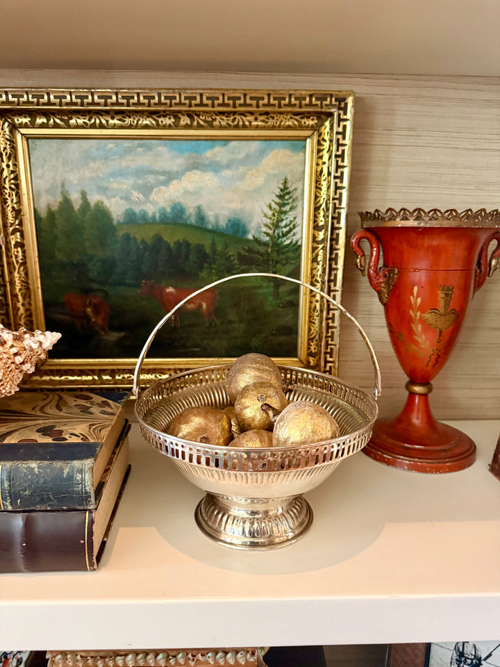 Silver plate basket with fluting and handle
