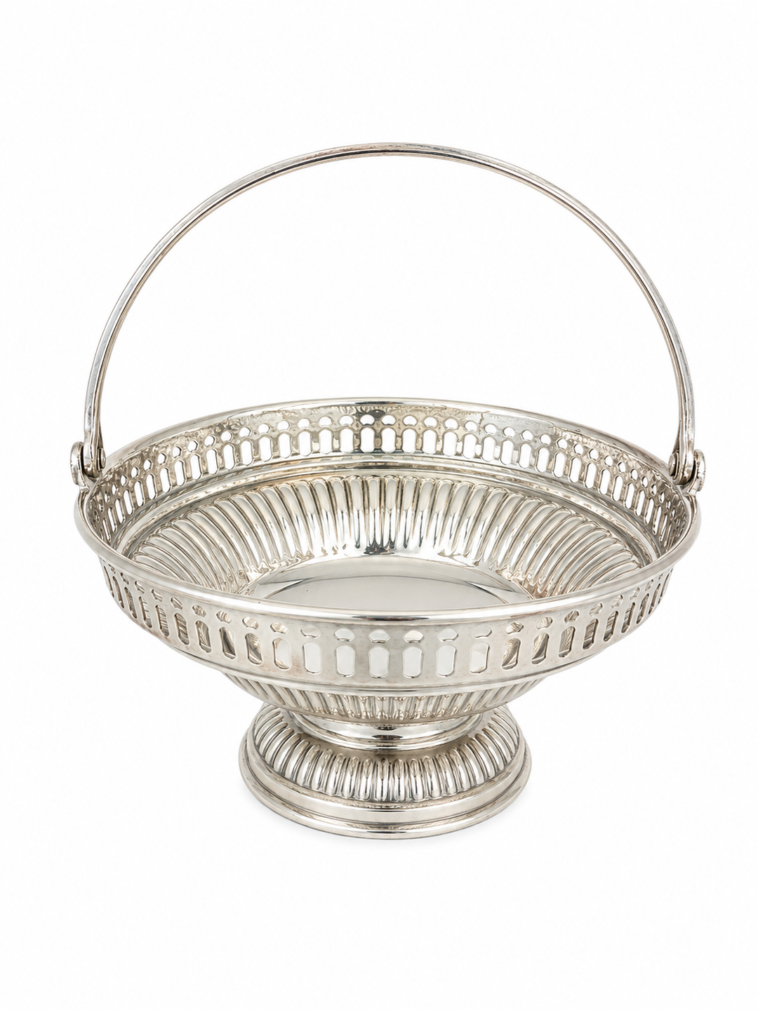 Silver plate basket with fluting and handle