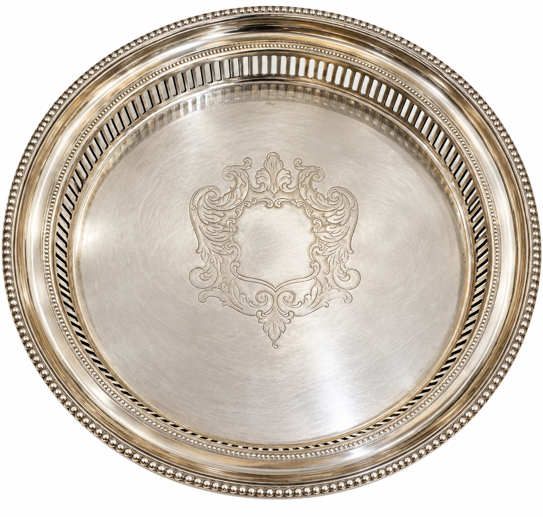Vintage gallery tray with English crest