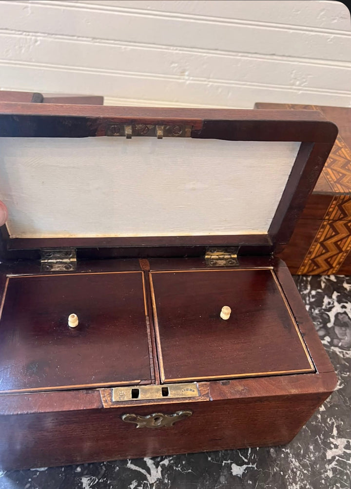 19th century English Georgian tea caddy