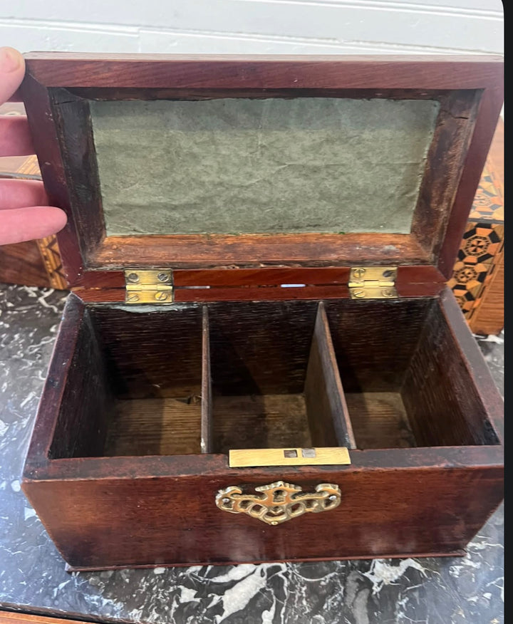 English 19th century Georgian Tea caddy