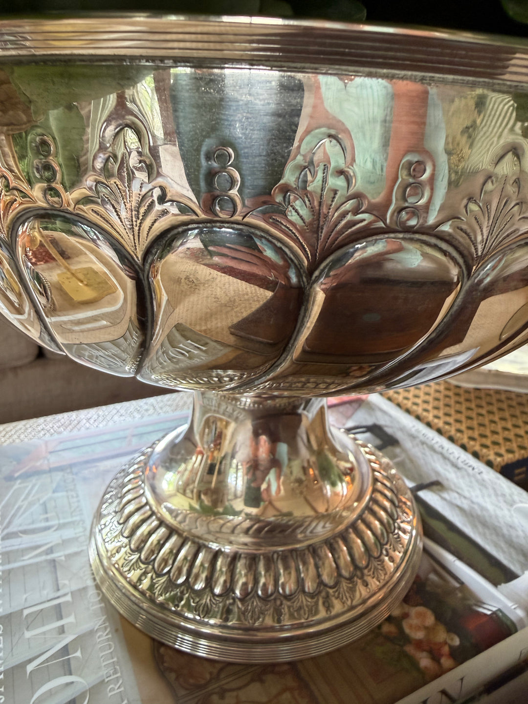 Pedestal Centerpiece Bowl