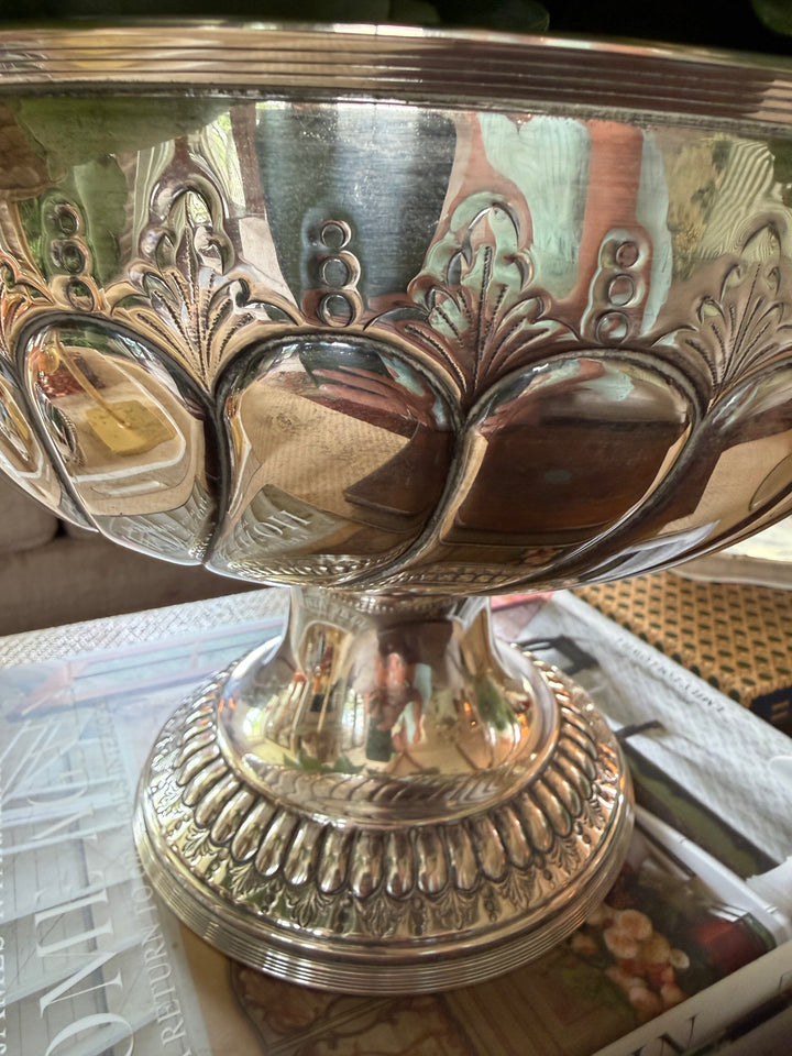 Pedestal Centerpiece Bowl