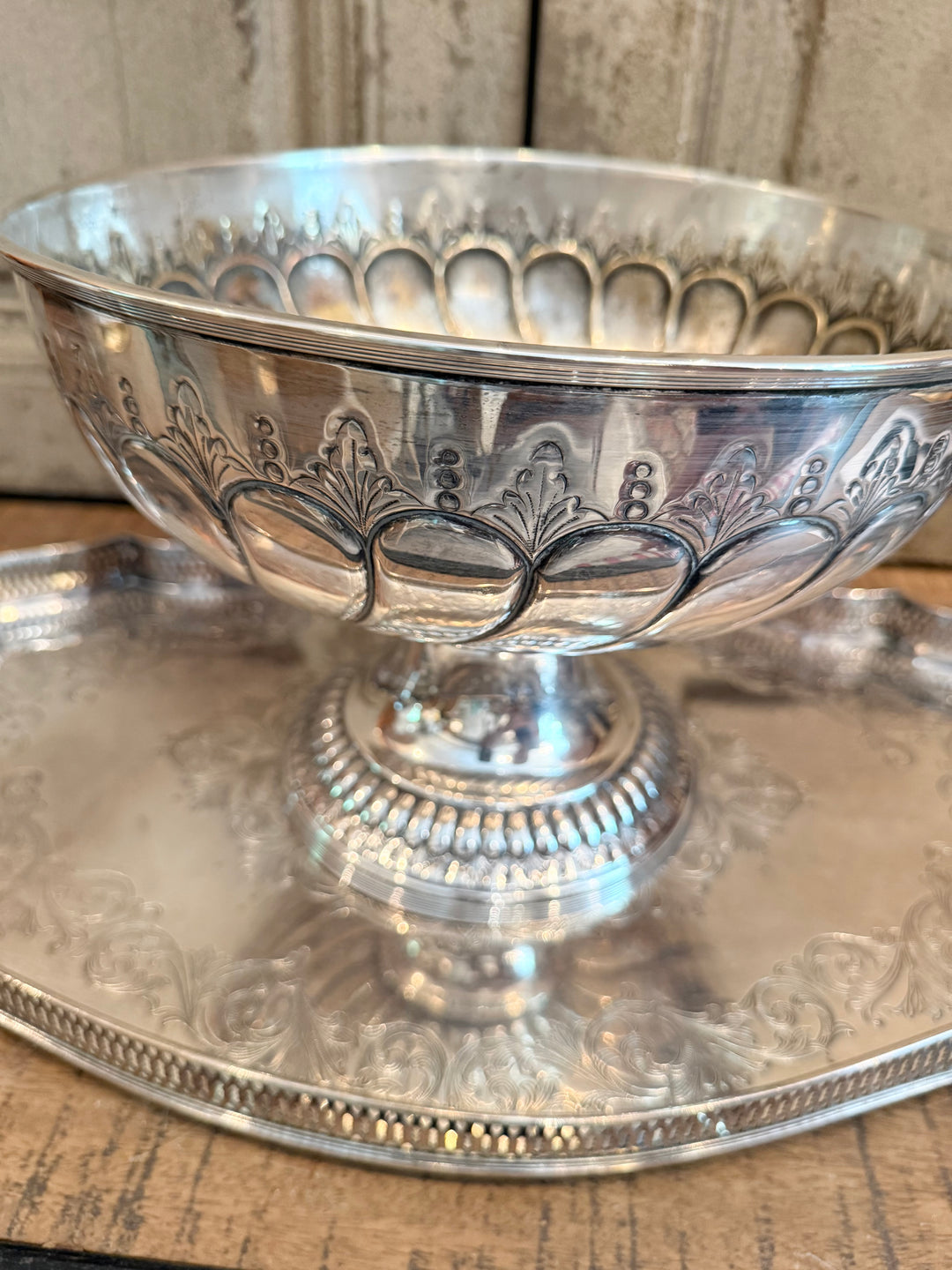 Pedestal Centerpiece Bowl