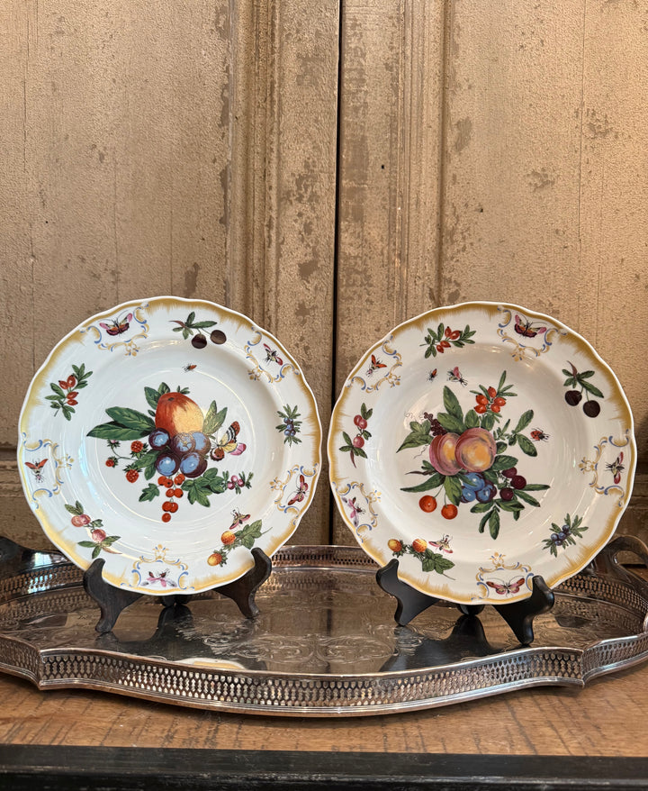 Set of Mottahedeh Dinner Plates