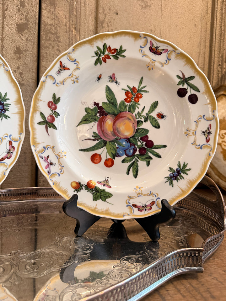 Set of Mottahedeh Dinner Plates
