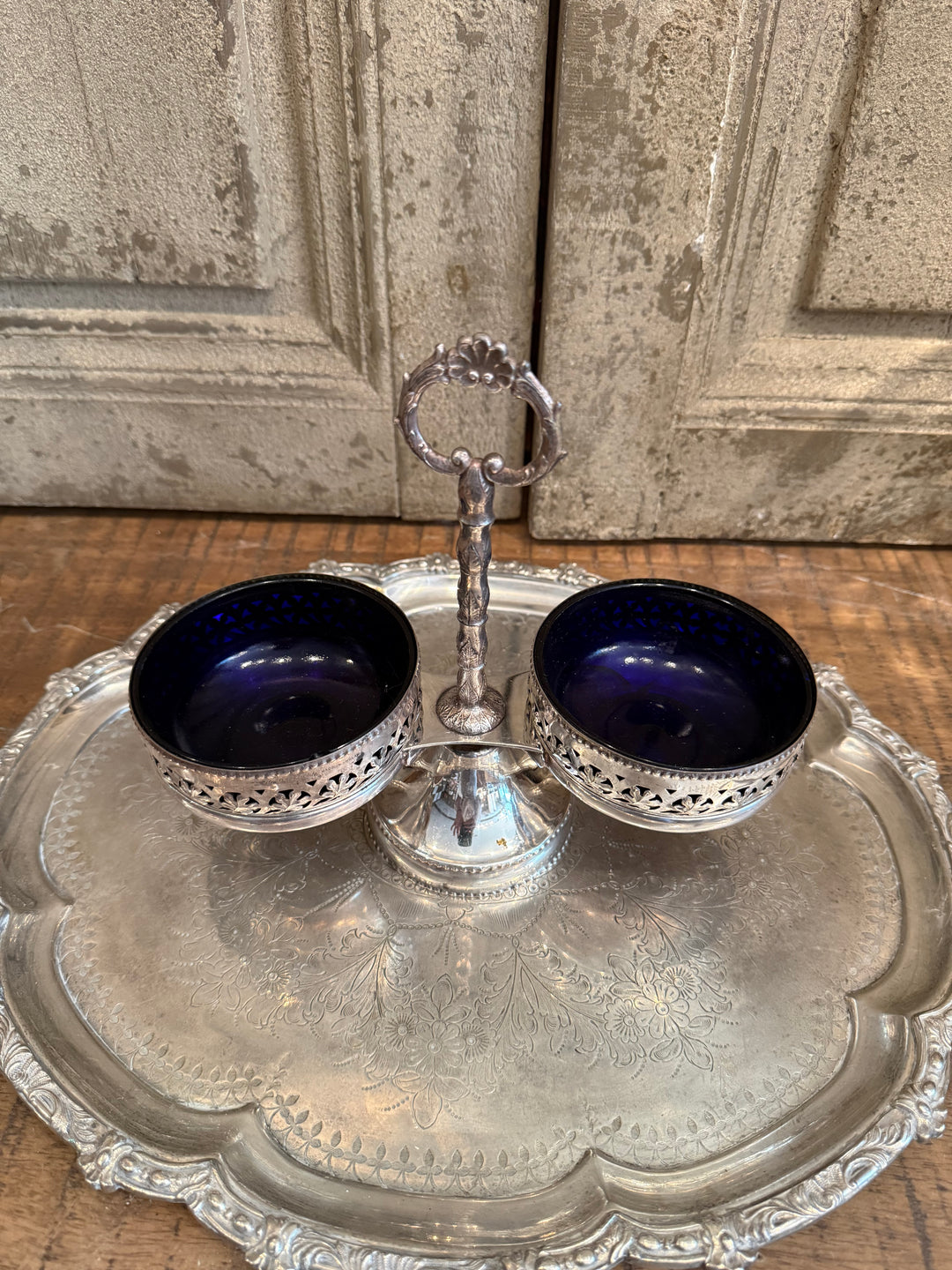 Silver Condiment Caddy with Colbalt Liners