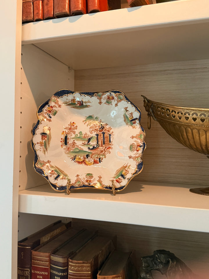 Pair of Vintage Chinoiserie Plates