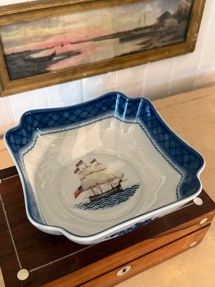 Mottahedeh Sailing Ship Bowl