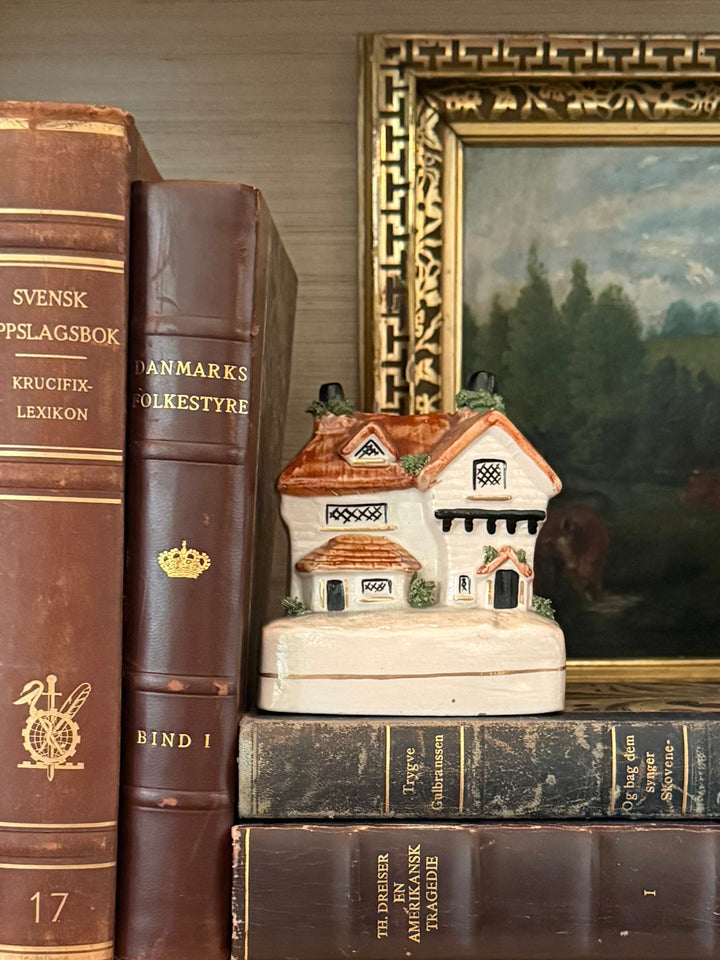 Antique Staffordshire Cottage