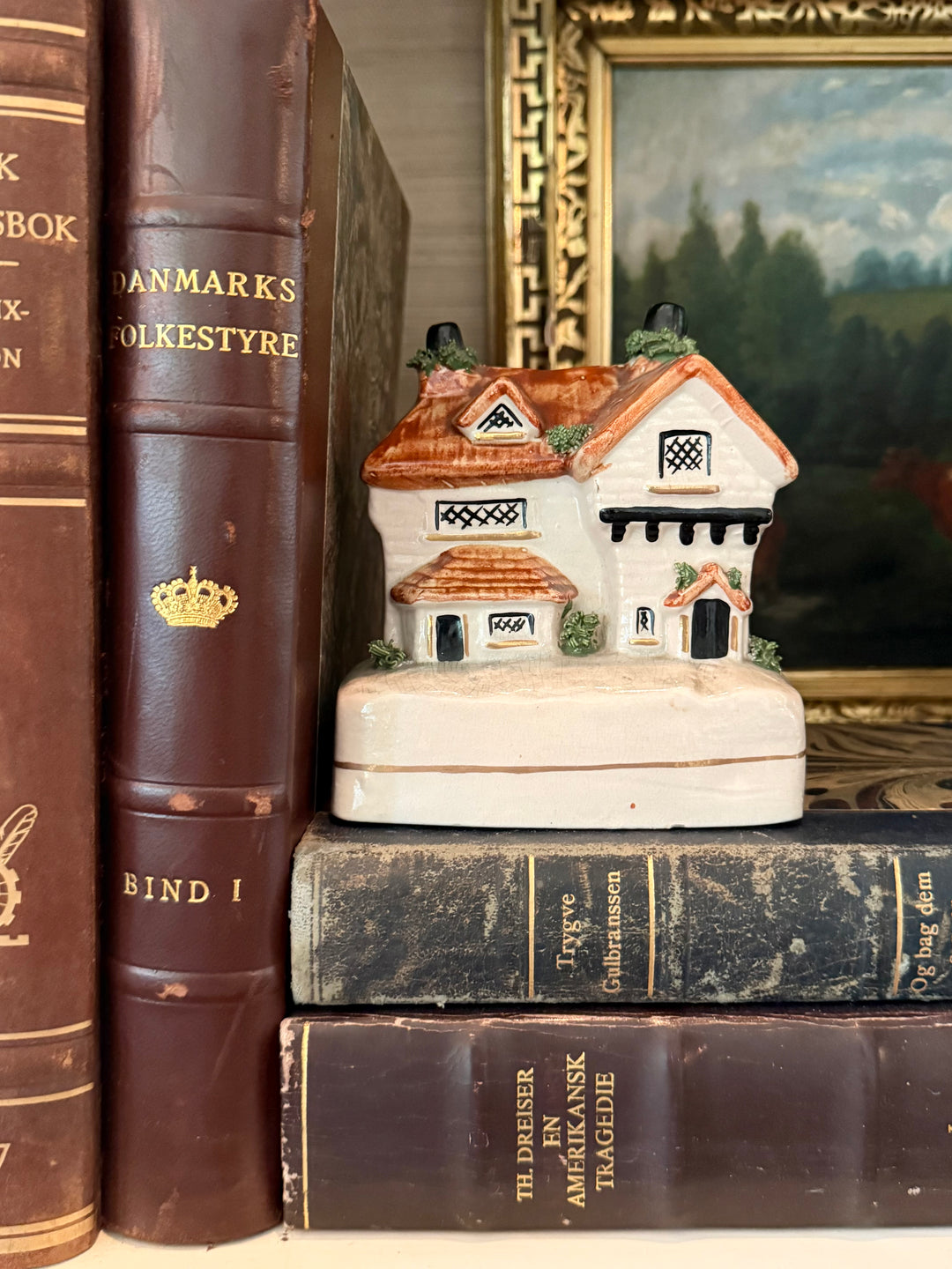Antique Staffordshire Cottage