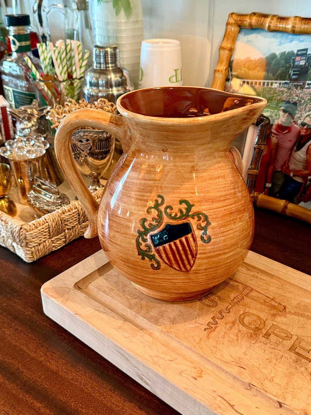 Eagle Pitcher