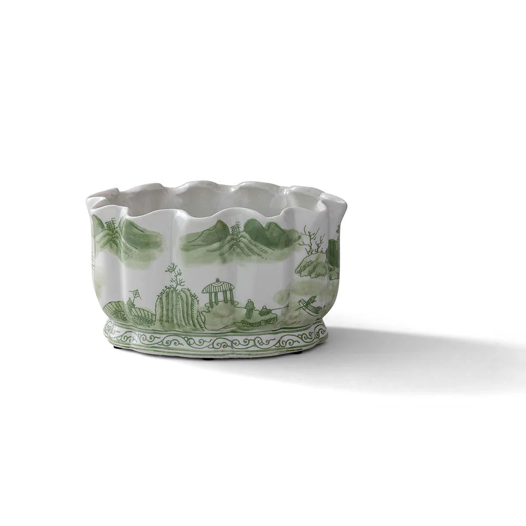 Petite Scalloped Planter